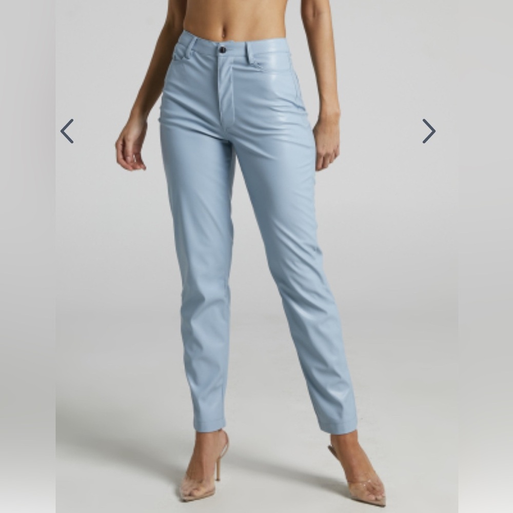 Boston proper - MID WAIST STRAIGHT LEG FAUX LEATHER PANTS IN BLUE size 12